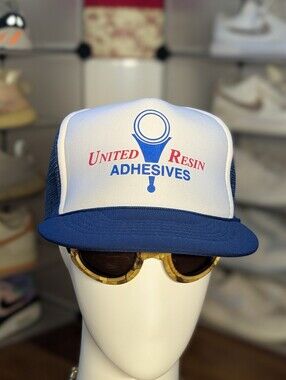 United Resin Vintage Trucker Hat (OS)